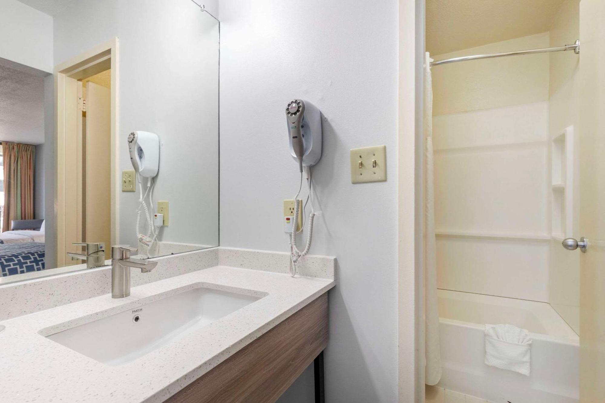 Suburban Studios Tysons Corner Wien Eksteriør billede