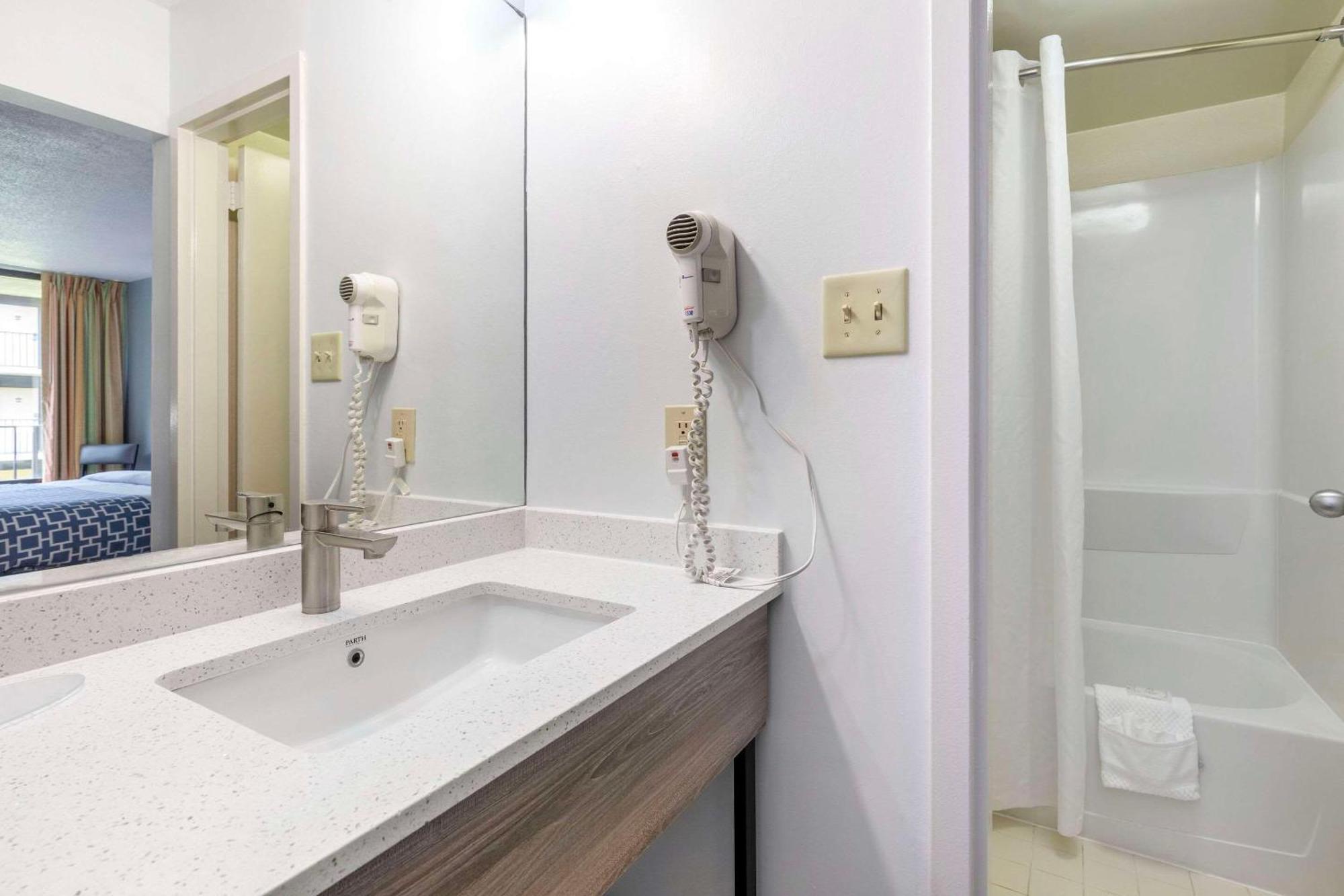 Suburban Studios Tysons Corner Wien Eksteriør billede