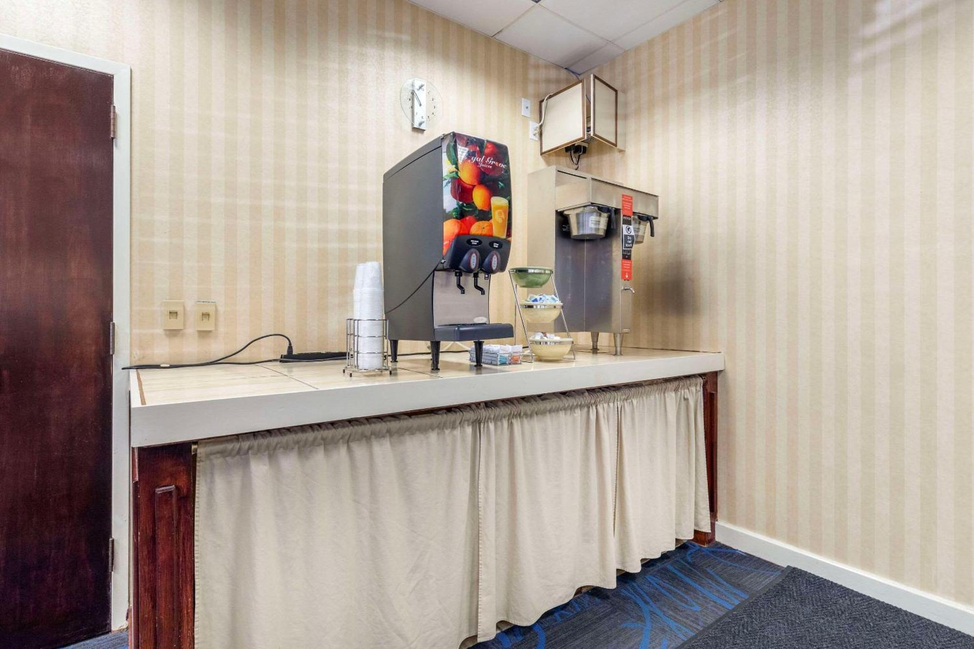 Suburban Studios Tysons Corner Wien Eksteriør billede