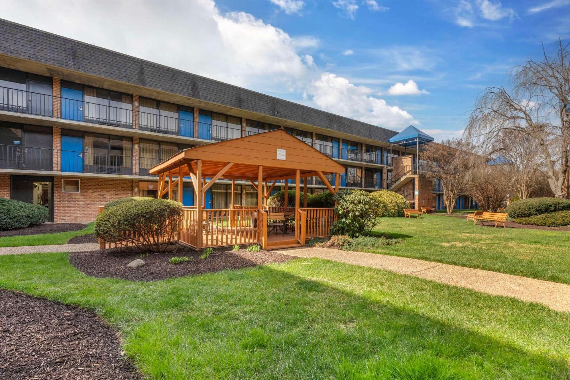 Suburban Studios Tysons Corner Wien Eksteriør billede