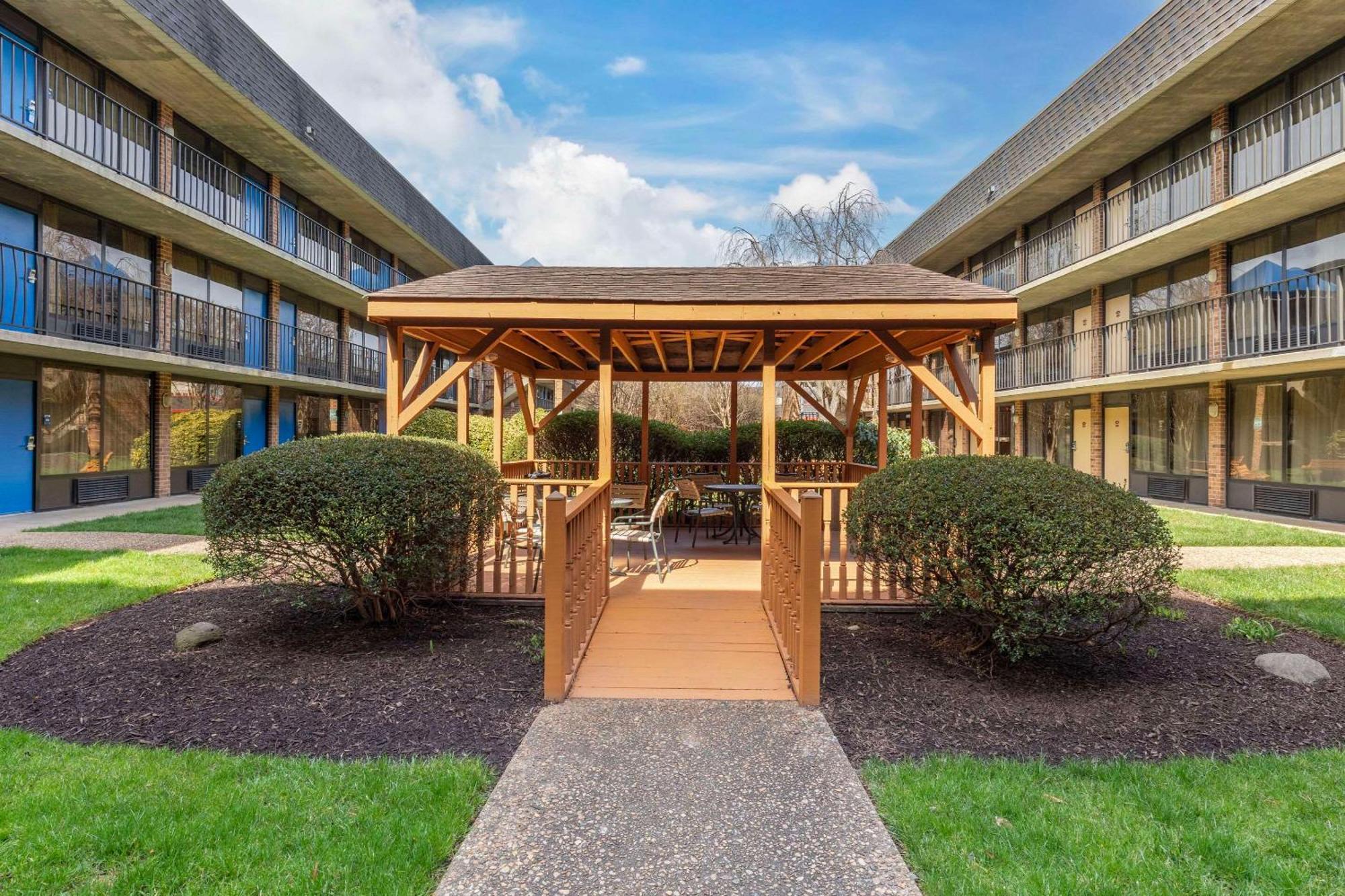 Suburban Studios Tysons Corner Wien Eksteriør billede